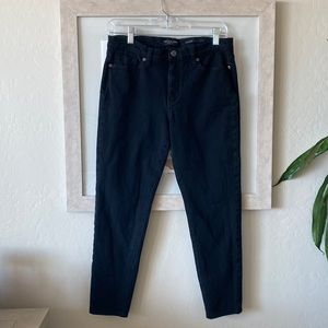 Black mid rise skinny jeans